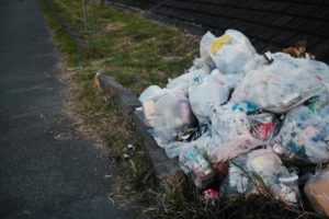 マンション管理人が見た変なゴミ！意外と見られているからちゃんと捨てよう